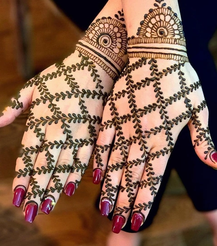 jali mehndi design front hand