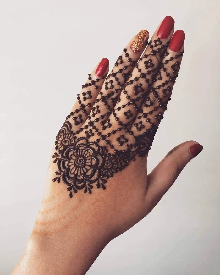 jali mehndi design photos
