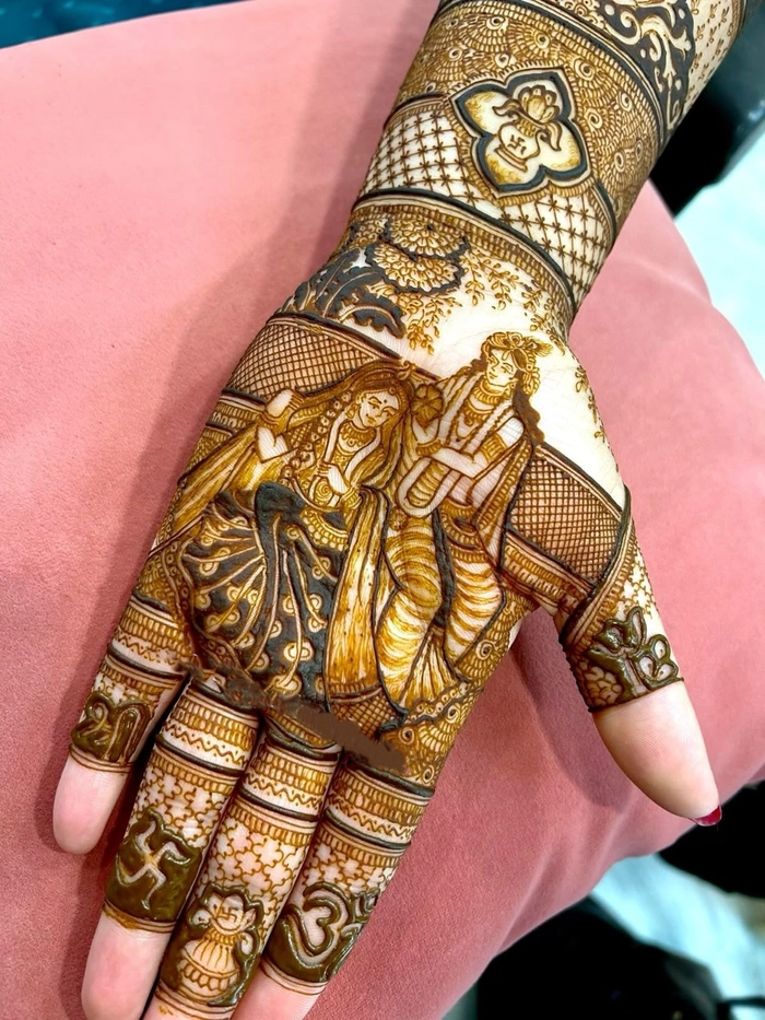 lord krishna mehndi design