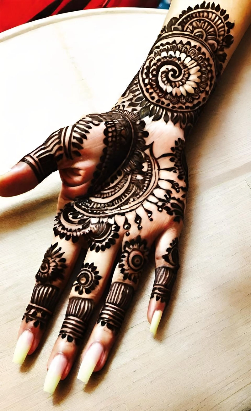 mehndi design aage ka photos