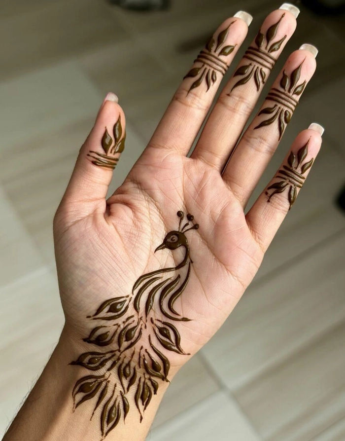 mehndi design front hand