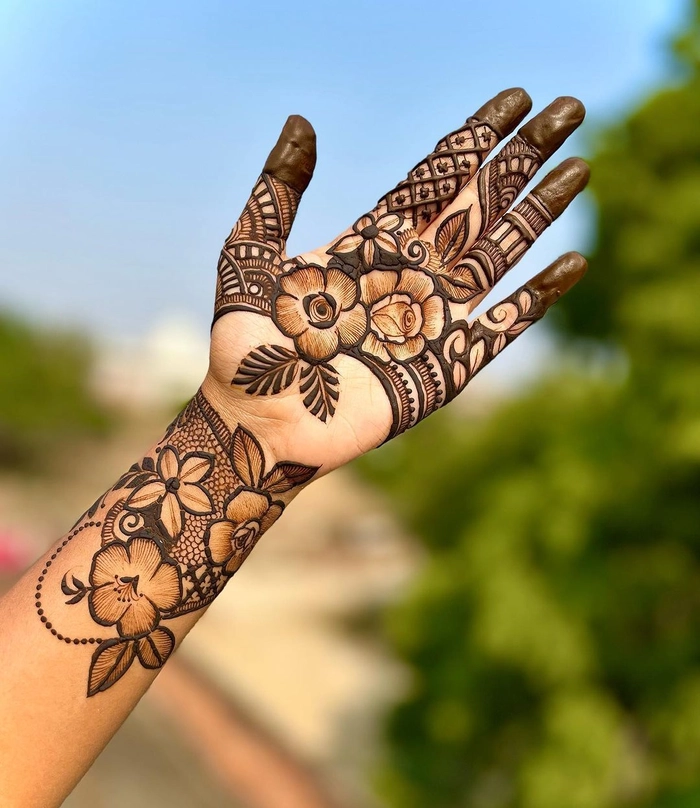 palm mehndi designs simple flower