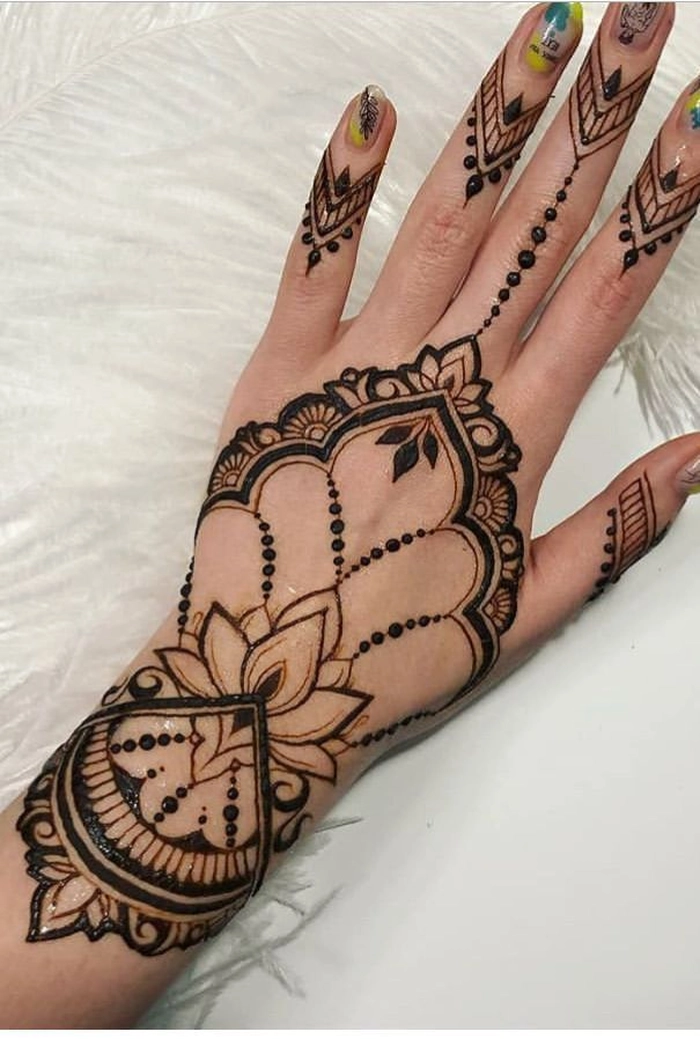 quick mehndi designs for beginners