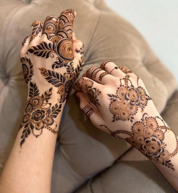 simple mehndi ungli design