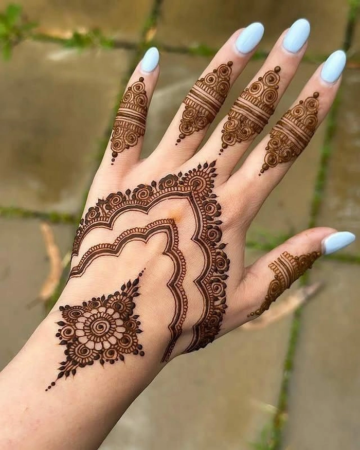 simple rakhi mehndi designs