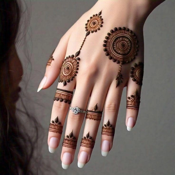 simple ungli mehndi design