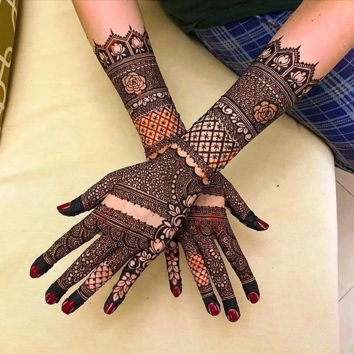 stylish kashees mehndi design