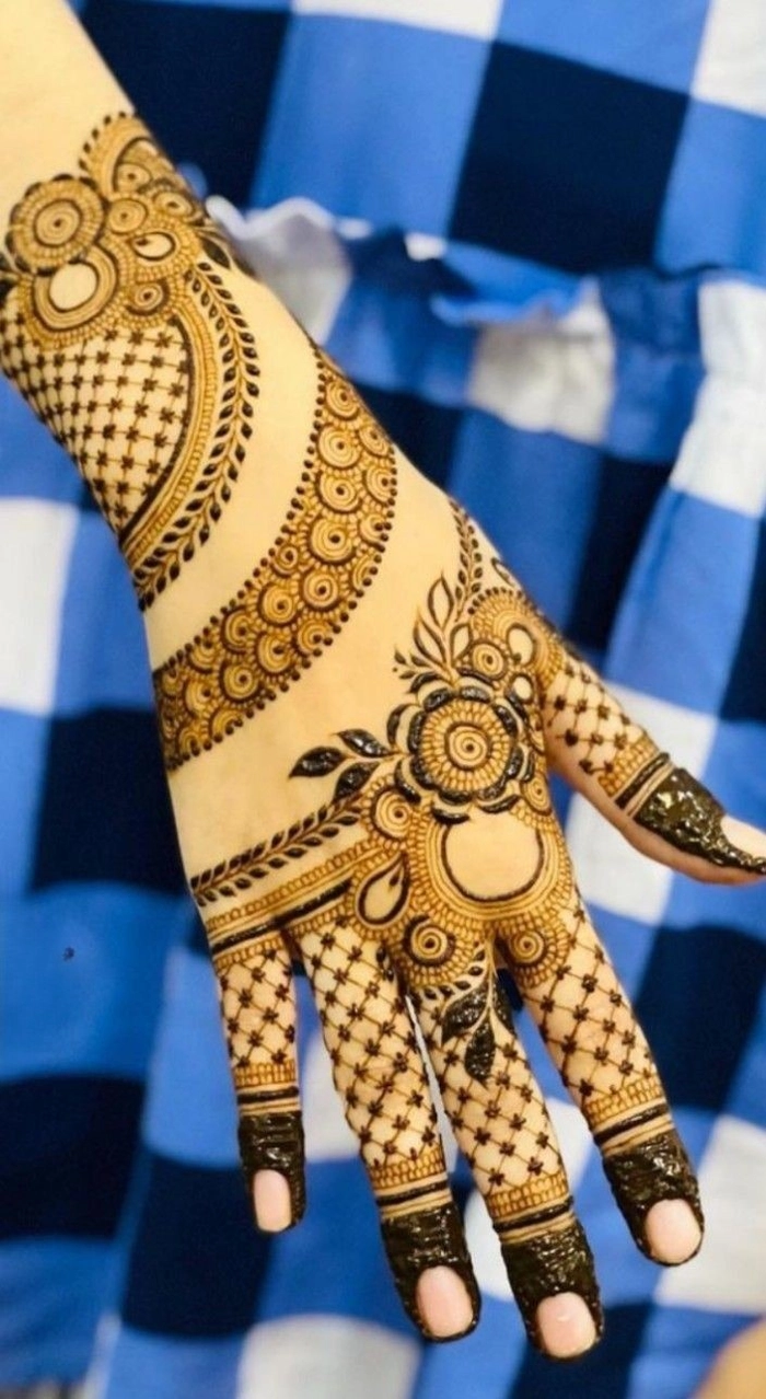 ungli me mehndi designs