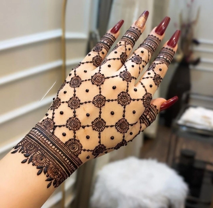 unique checks mehndi design