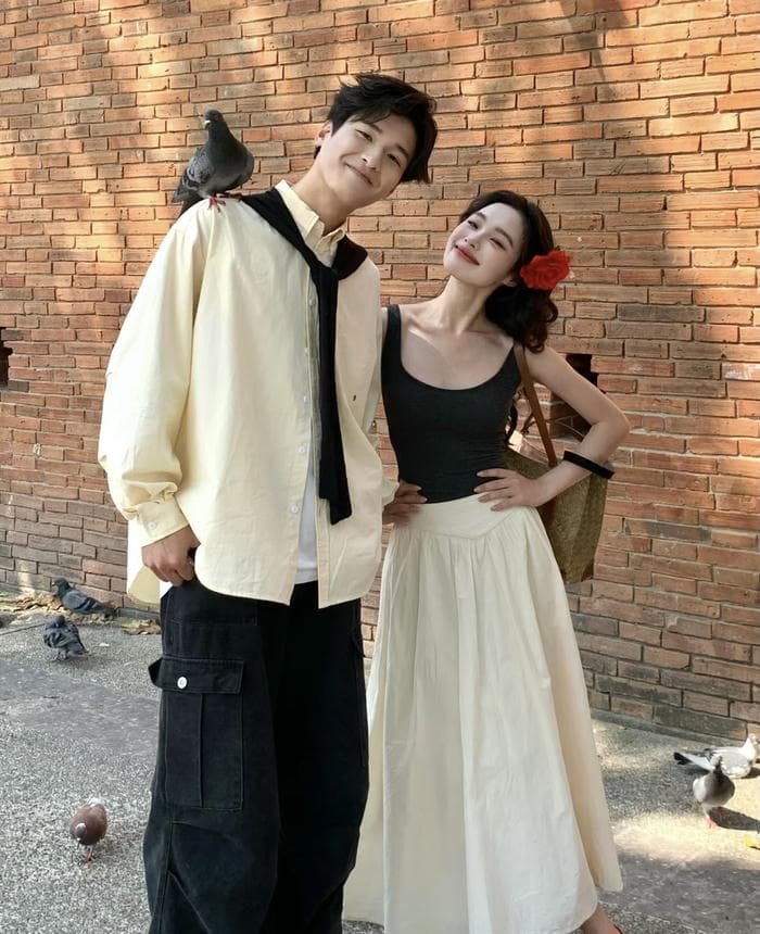 aesthetic romantic dp vibe