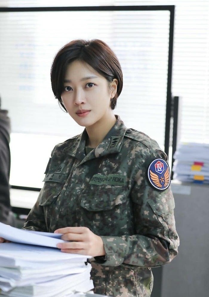 artistic army girl dp