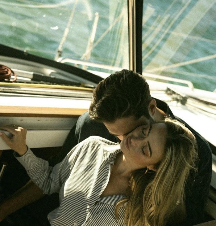 artistic couple dp for instagram