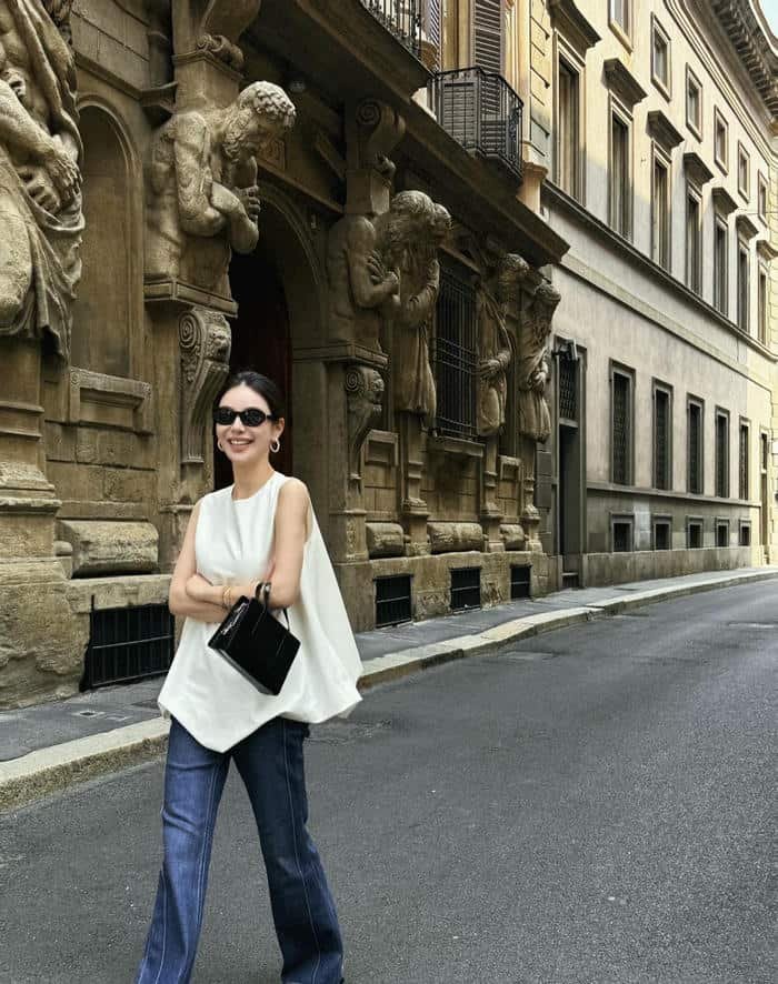 cool alone dp for girls