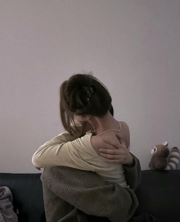 couple hug dp full hd