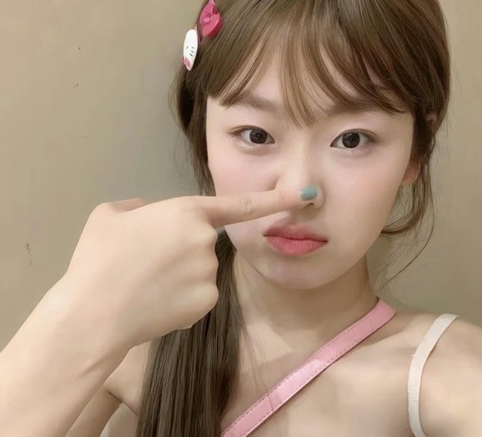 cute profile pic for girls