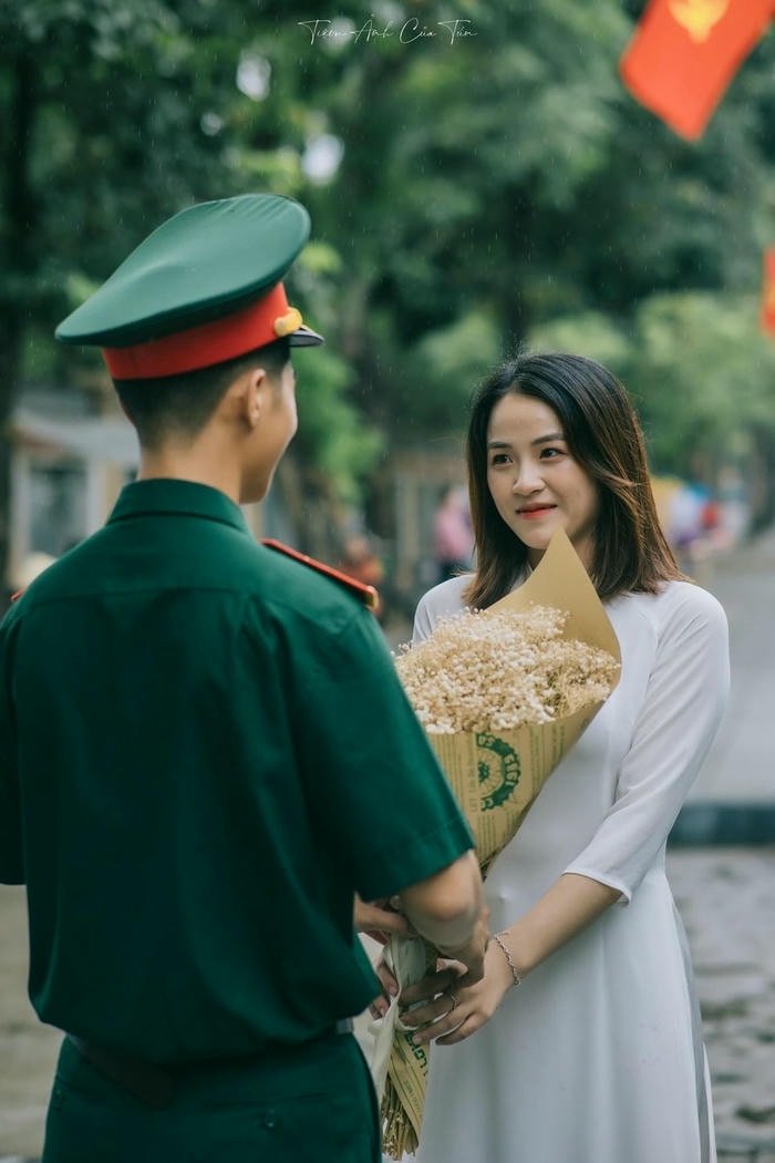 fashion style army couple dp