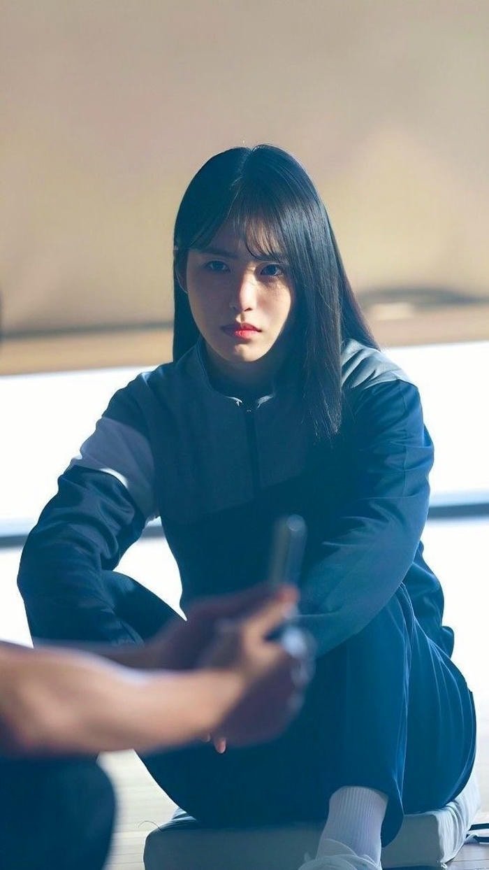 graceful angry girl dp