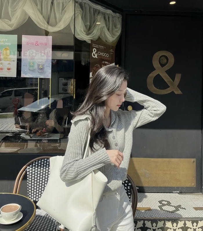 graceful simple girl dp