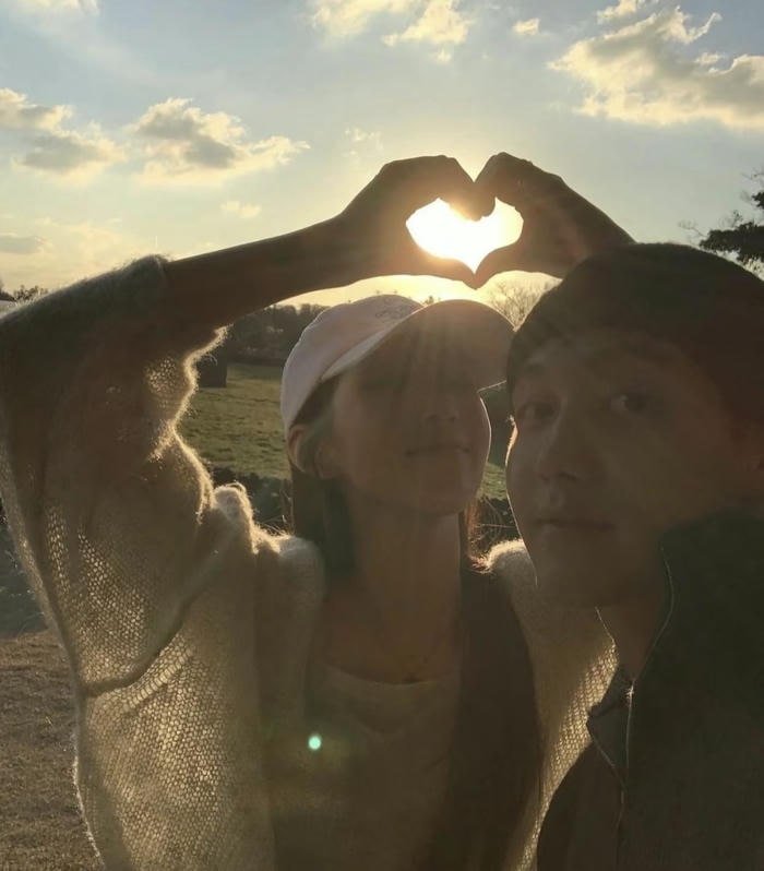 happy vibe couple dp for instagram