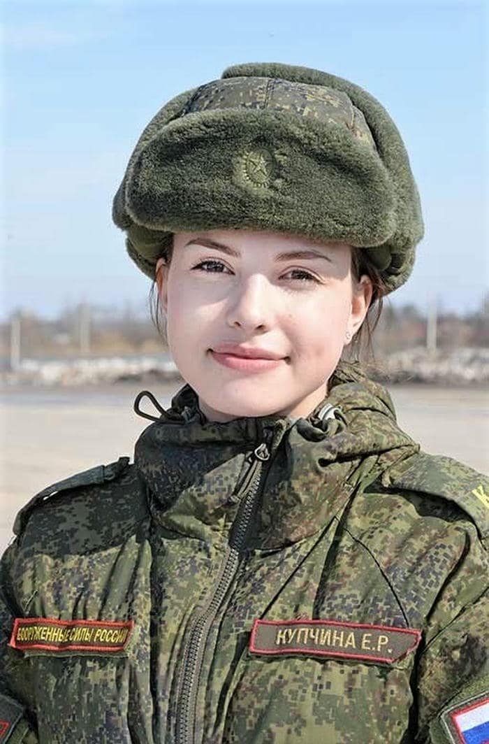 hd image army girl dp