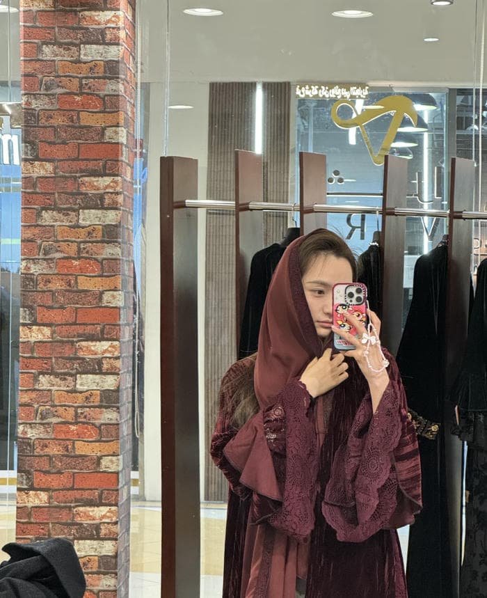 hd wallpaper abaya girl dp