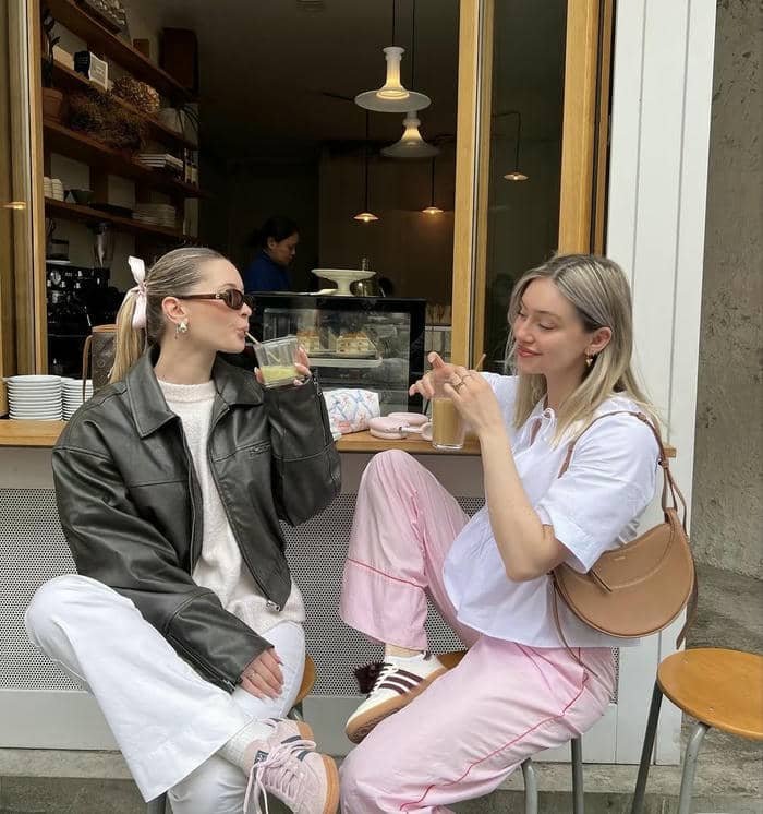 natural simple girl dp for instagram