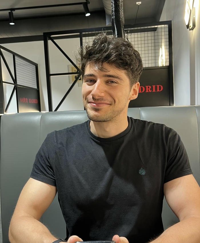 pretty dp for boys instagram