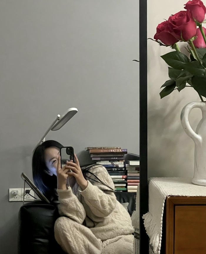 real alone dp for girls