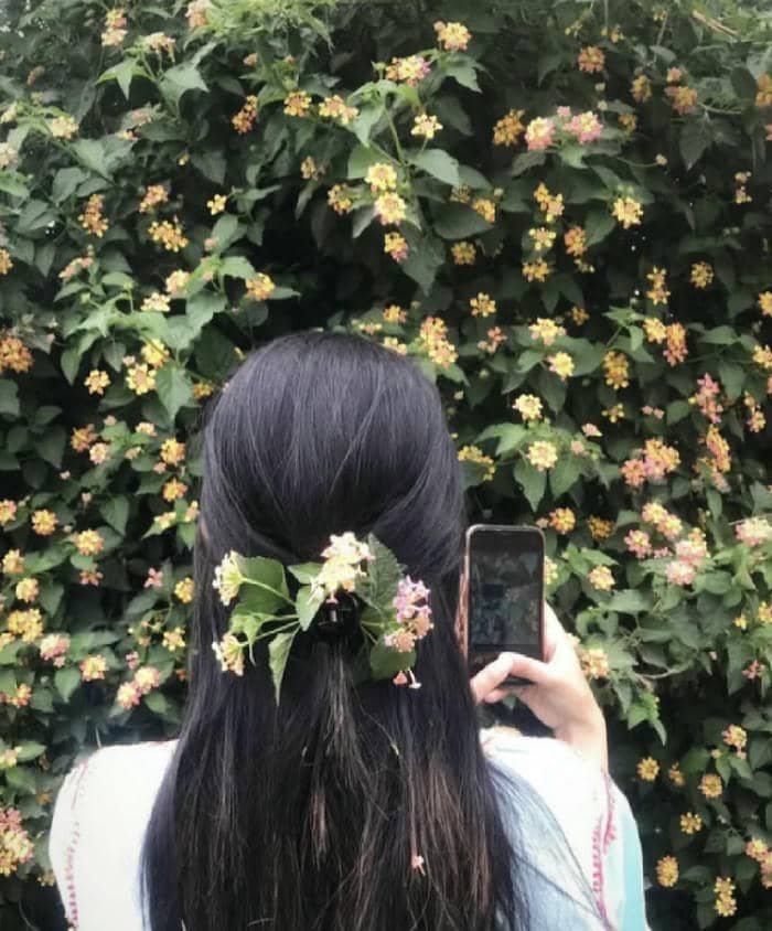 soft aesthetic dp for girls