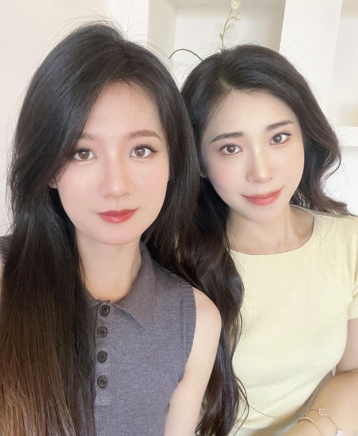 soft aesthetic friends dp