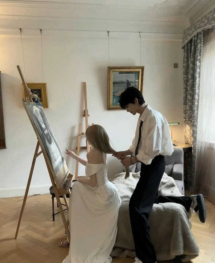 soft tone romantic dp photo