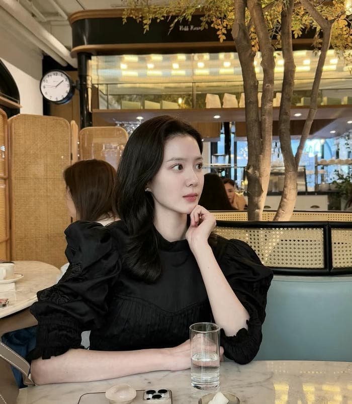 sweet simple girl dp