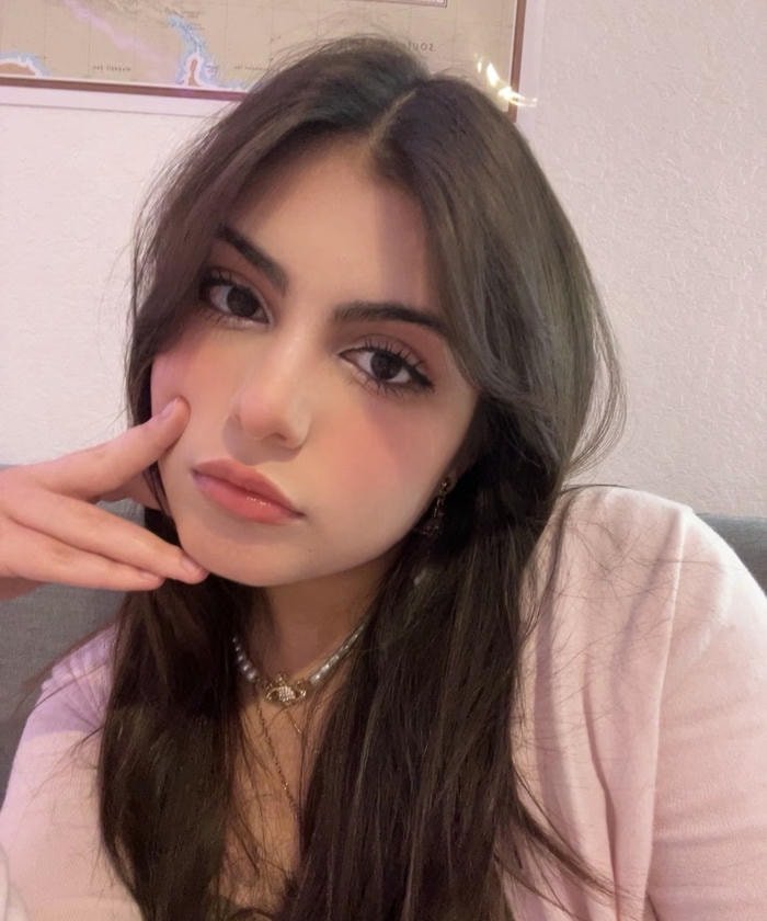 sweet whatsapp dp for girl