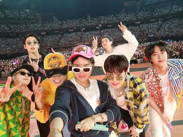 trendy bts dp images