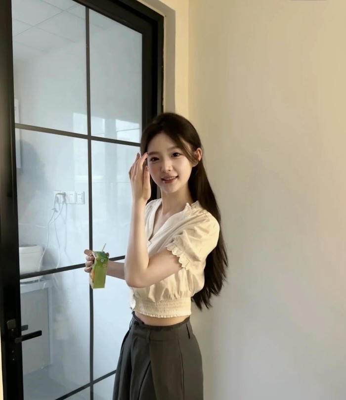 Bright single girl dp joyful smile