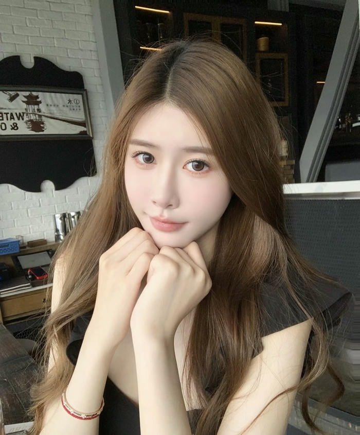 Casual portrait real girls dp look