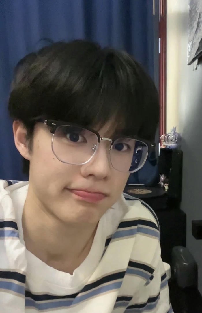 Comfortable boy avatar showing natural