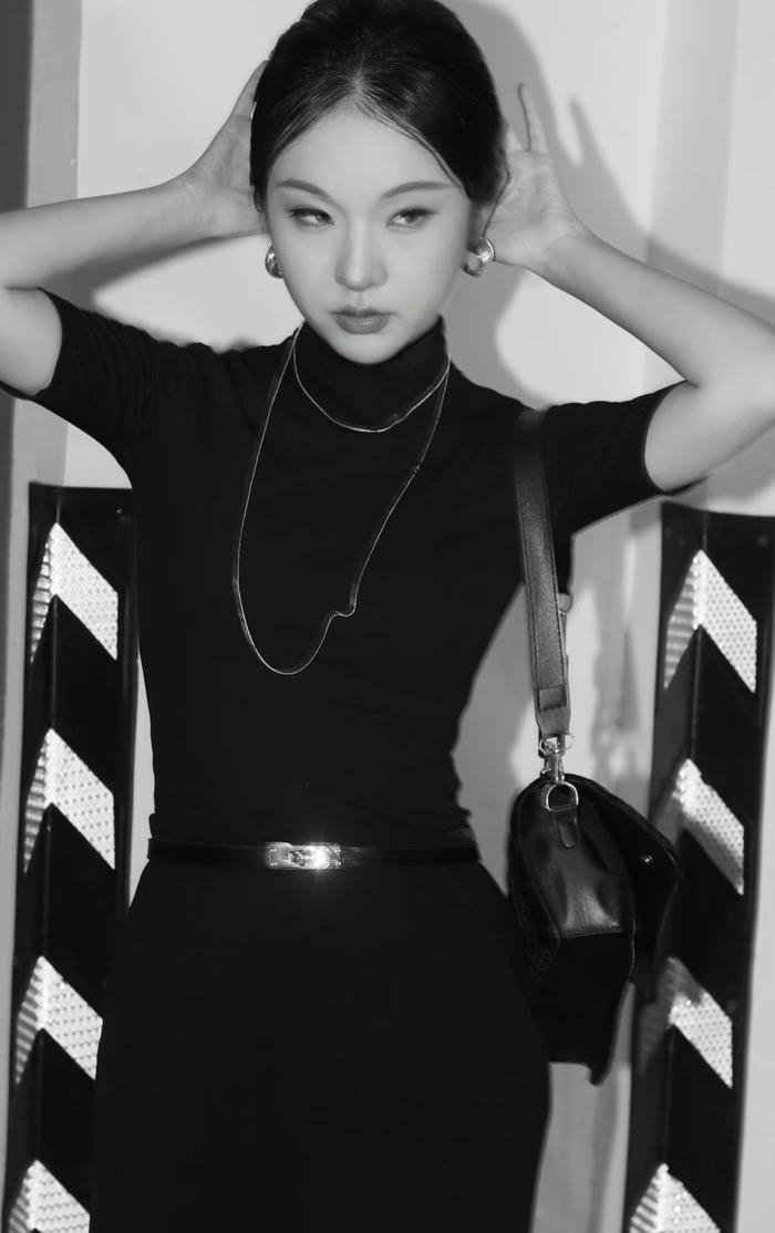 Dark thoughts no love dp mood