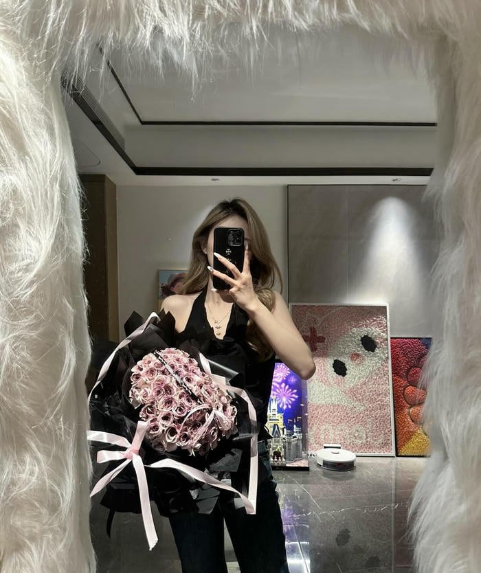 Empty heart no love dp mood