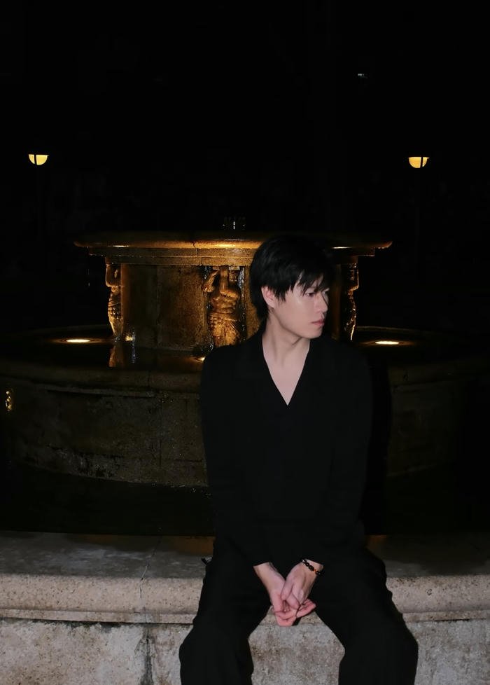 No feelings no love dp vibe