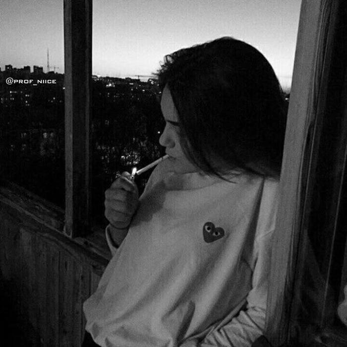 Smoking Girl DP picture