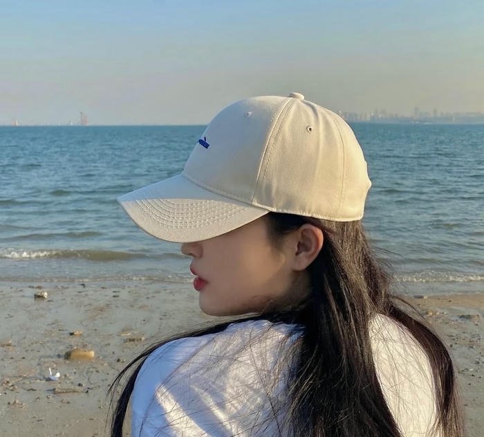 Stylish cap girl dp street vibe