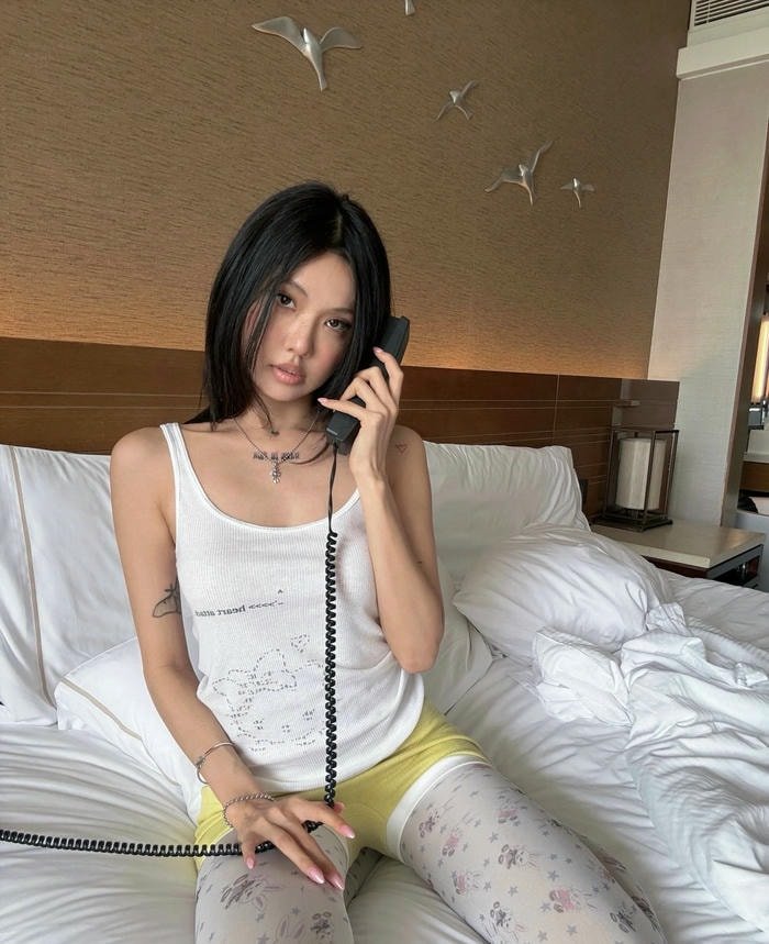 bright naughty girl dp cheerful vibe