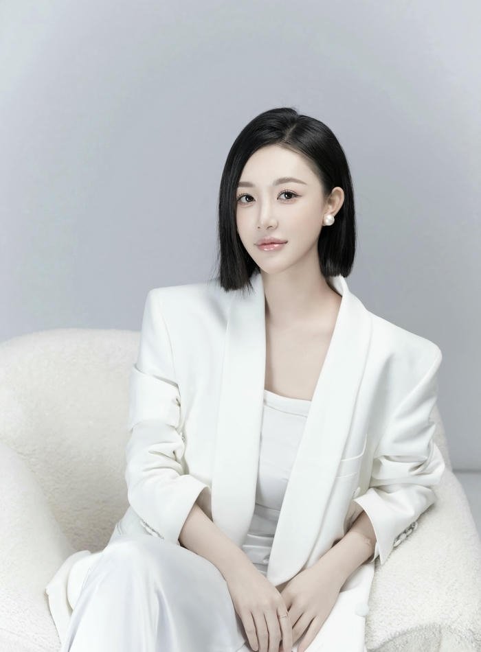 bright profile dp for girl smile