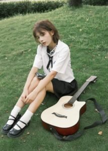 classic guitar hold in guitar girl dp