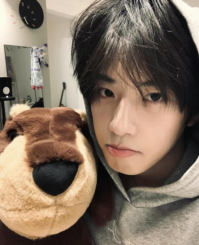 cute boy dp with attitude