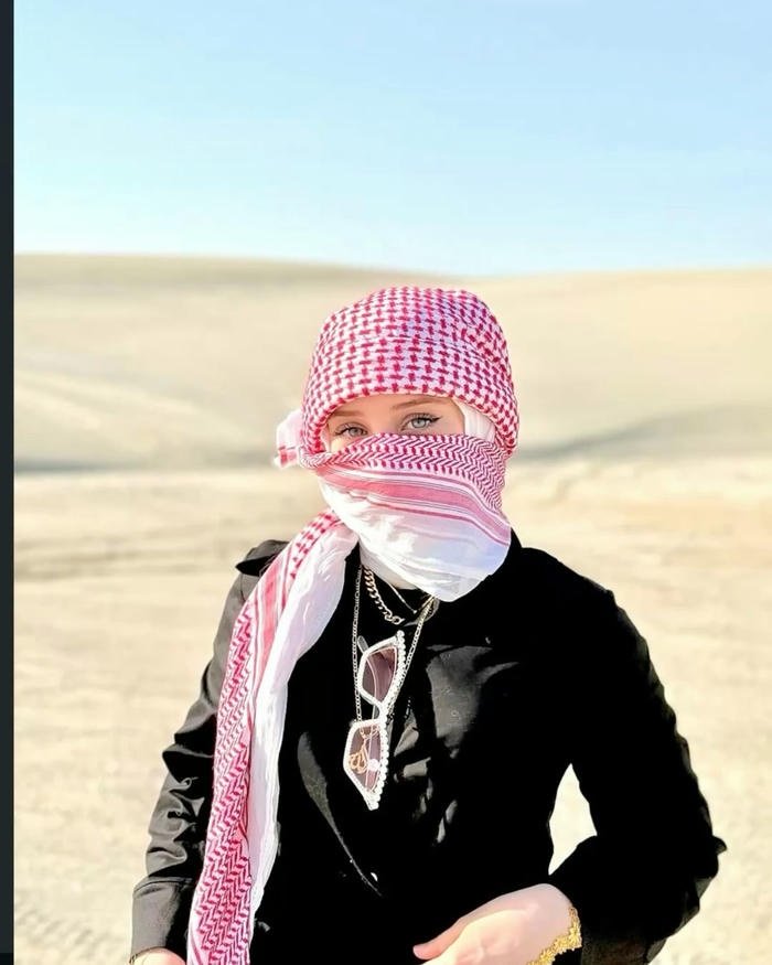 delicate islamic girls dp graceful vibe