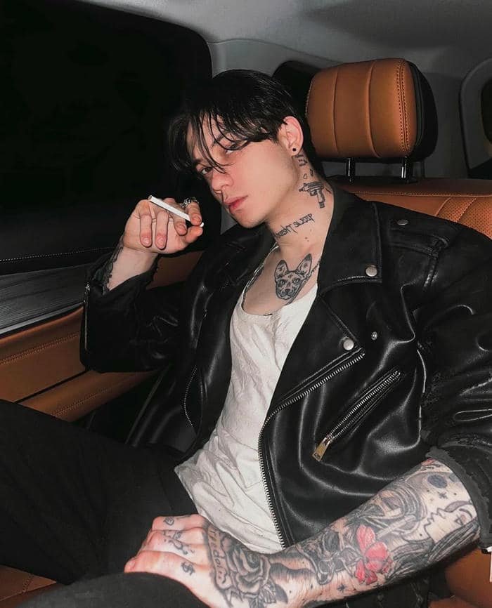 dp smoker boy black and white