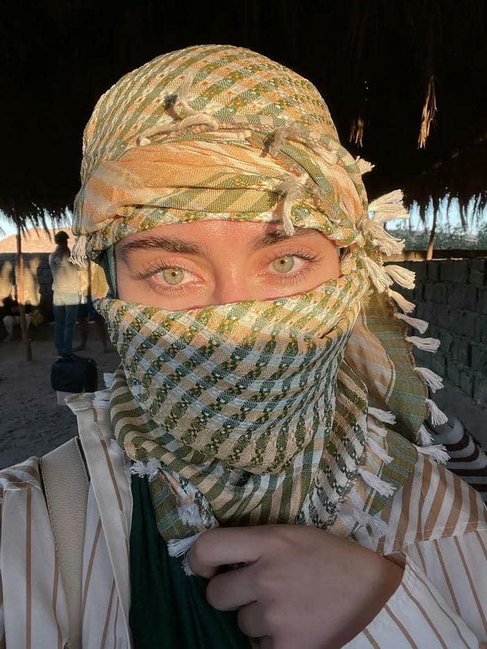 dreamy islamic girls dp soft aesthetic