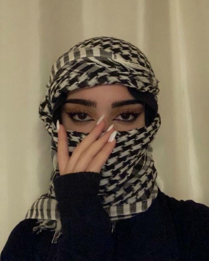 elegant islamic girls dp graceful style